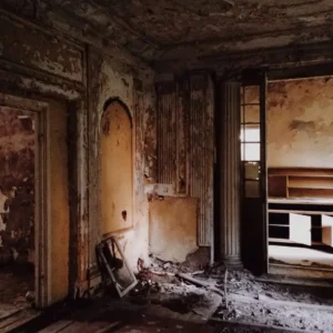 interior-abandoned-house_wynik